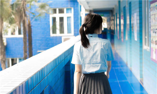 光泽如何找到一个可以帮助我生孩子的女人？